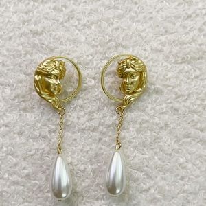 NEW** Vintage face pearl drop earrings
